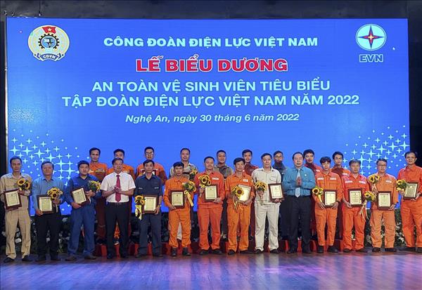 Anh Nguyễn Khắc Thanh – An toàn vệ sinh viên tiêu biểu ngành Điện năm 2022